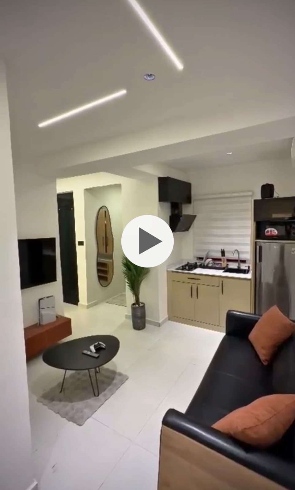 1 bedroom Apartment (Video attached)